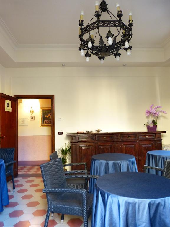 Villino Il Magnifico Acomodação com café da manhã Florença Exterior foto